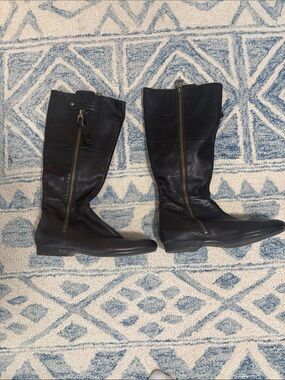 Enzo angiolini brown leather boots size 9 side zippers